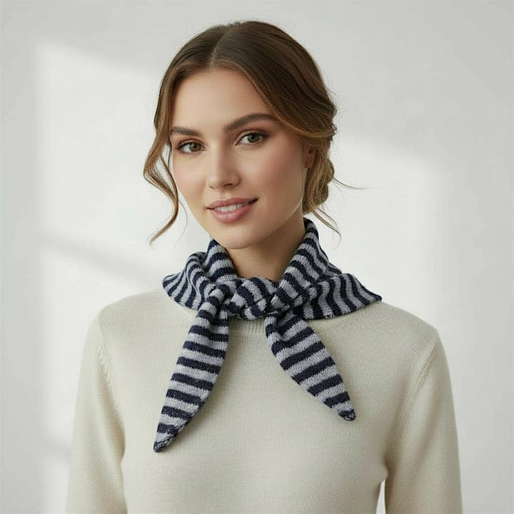 Lined Wool Mix Triangle Neck Scarf for wholesale by Label Upp ( USA Duty Free )