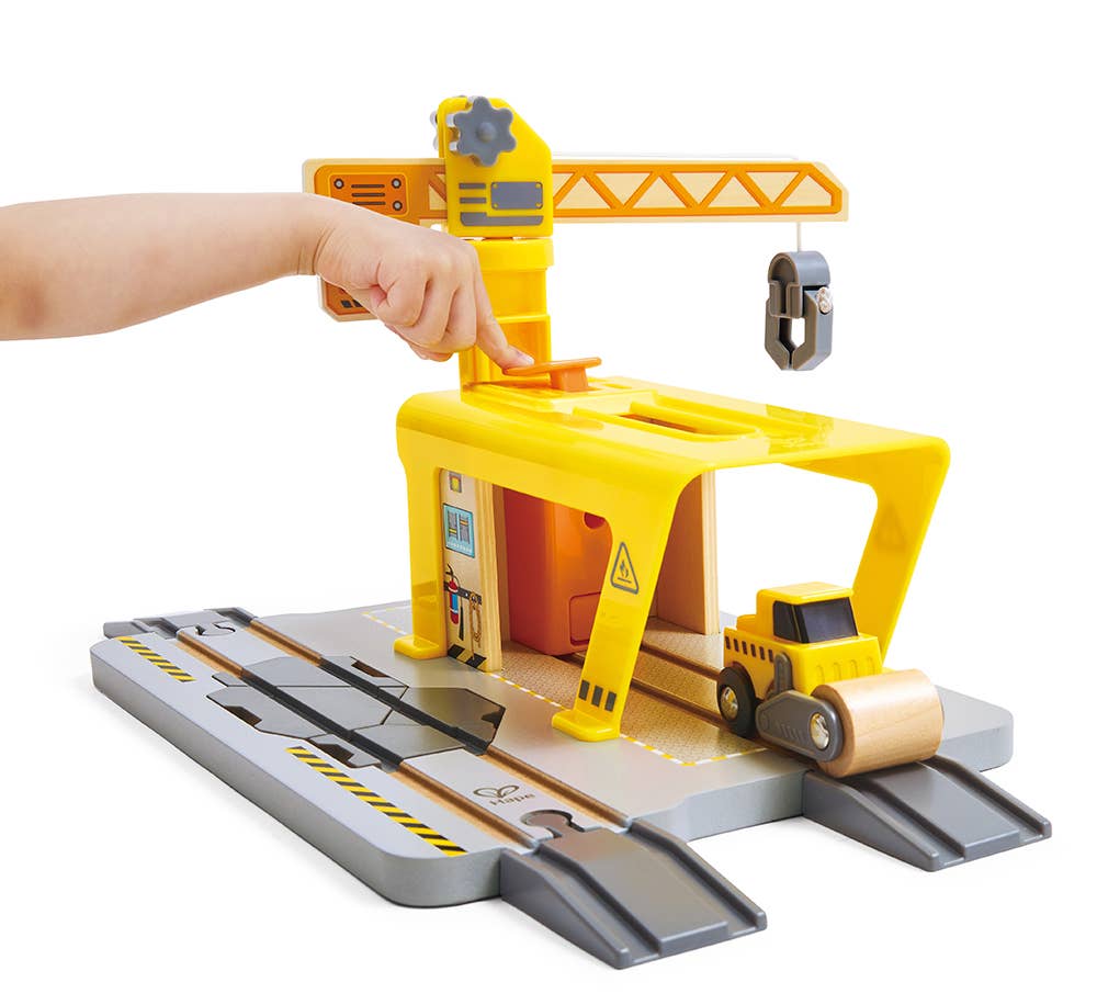 Hape Toys - Wholesale Wood Toy - Kids - Railway Crane Construction2