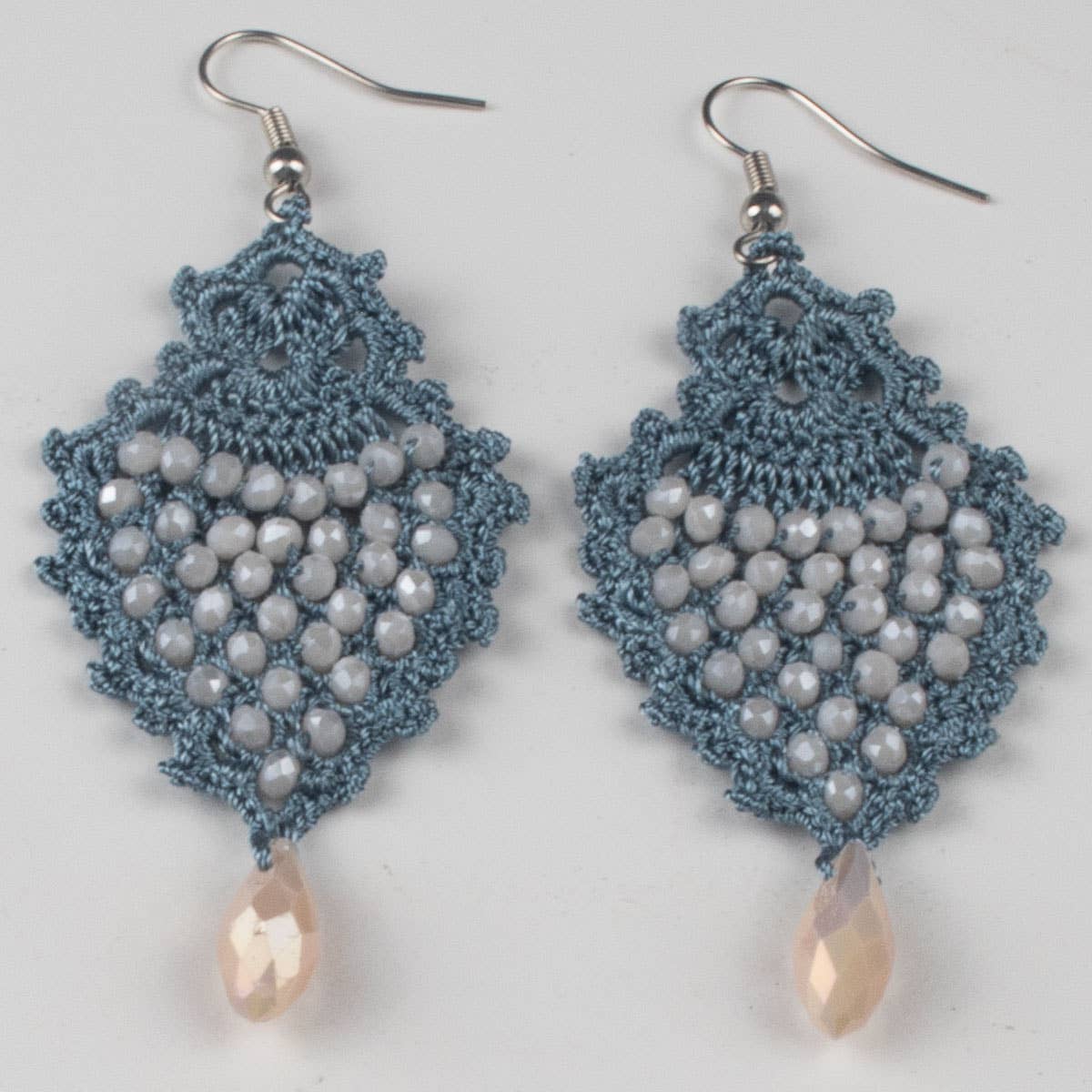 Silk Wool and Bijoux - Wholesale Dangle Earrings - FCE002 Sole Earrings6