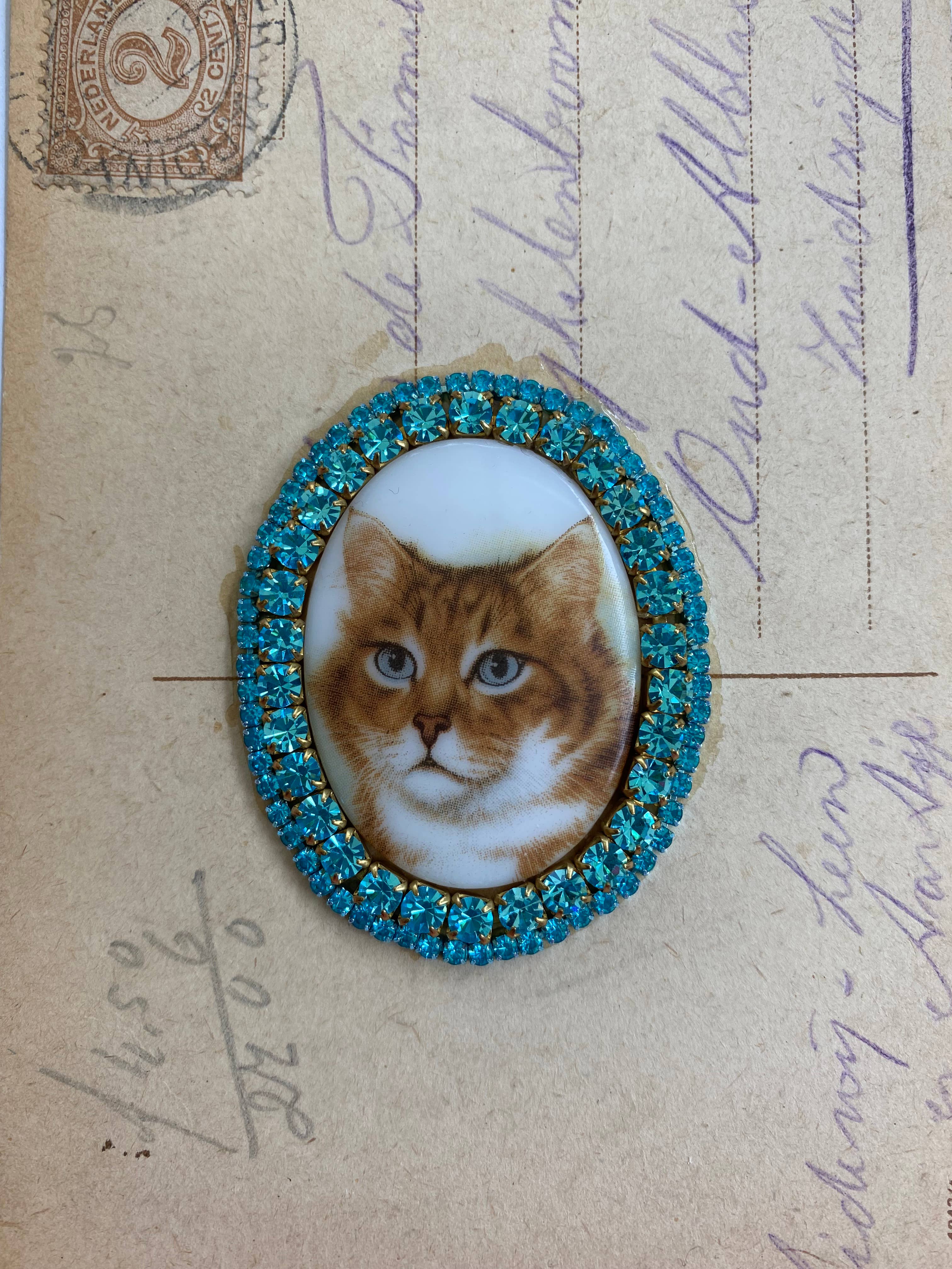 Tezeè – Großhandel Broschen – Hund- und Katzen-Brosche mit Strasssteinen7