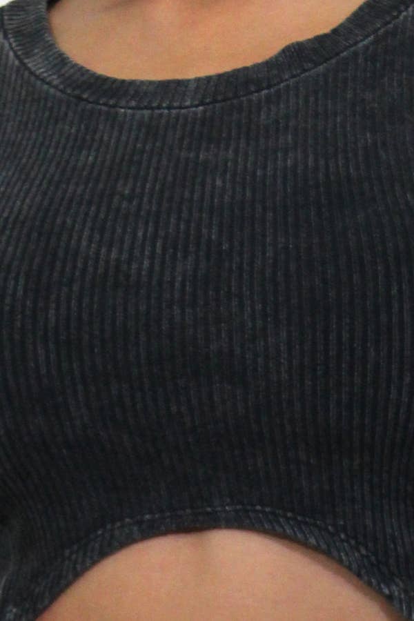 Junie - Wholesale Loungeset - Dames - MINERAL WASHED SHIRT MET LANGE MOUWEN EN BIKER SHORT SET MXST1000717