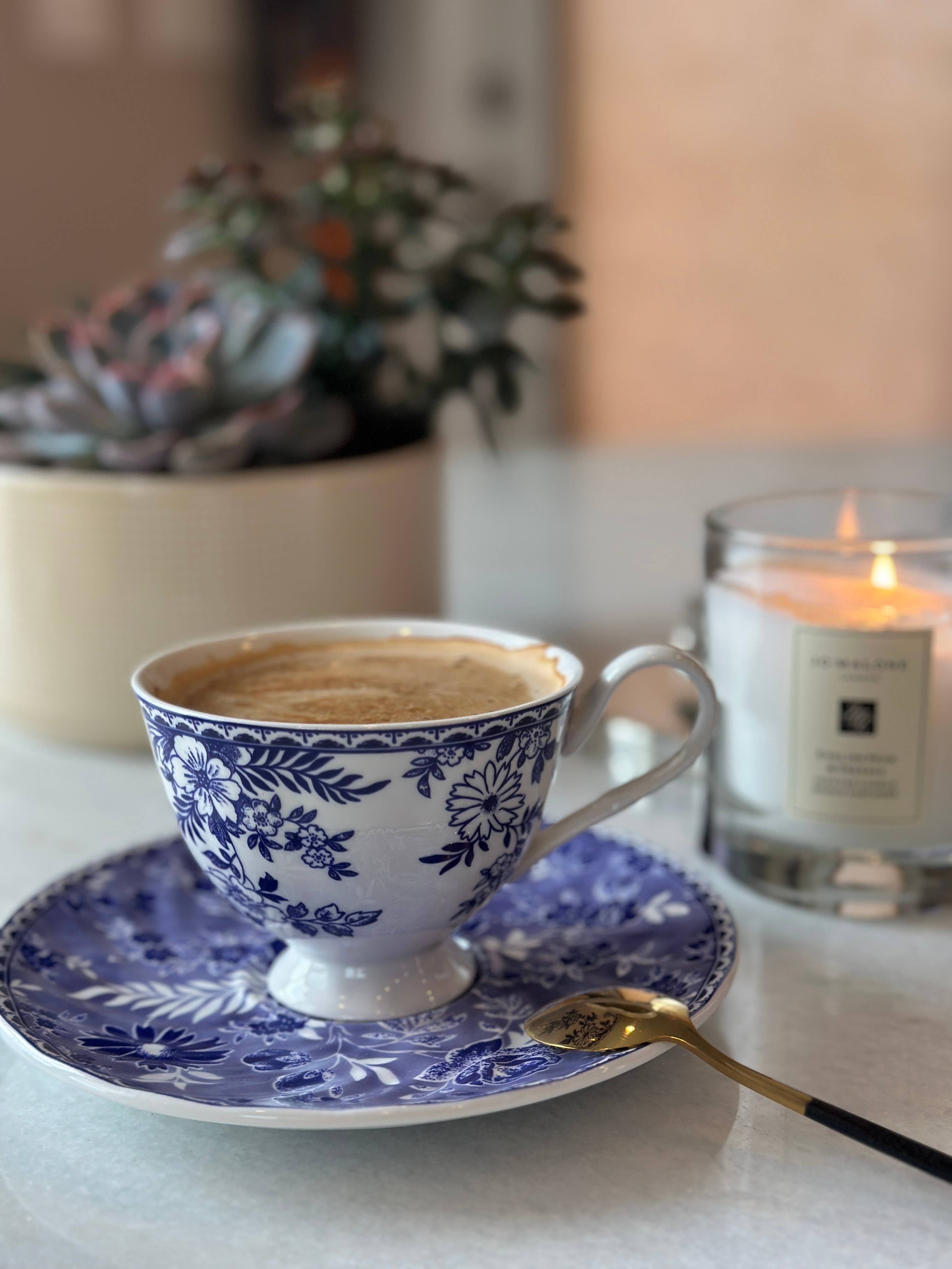 Vagabond Vintage - Wholesale Tea Set - Porcelain Tea Cup with Saucer0