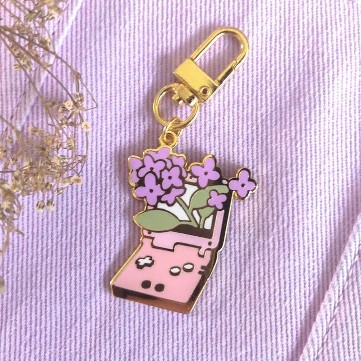 Hydrangea Game Console Keychain for wholesale by Poyura