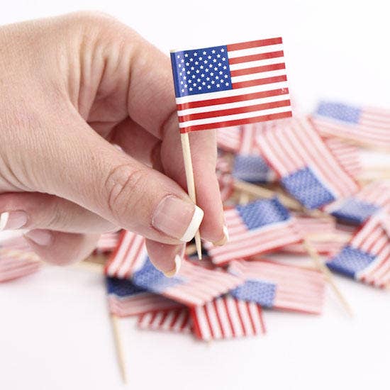 Factory Direct Craft – wholesale Hantverkstillbehör – Mini amerikanska flaggtandpetare (Förpackning med 100 cupcake-pinnar)2