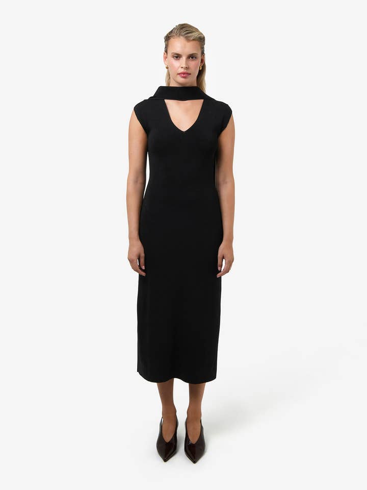Robe en maille avec écharpe Byron pour femme Forcast pour la vente par Forcast