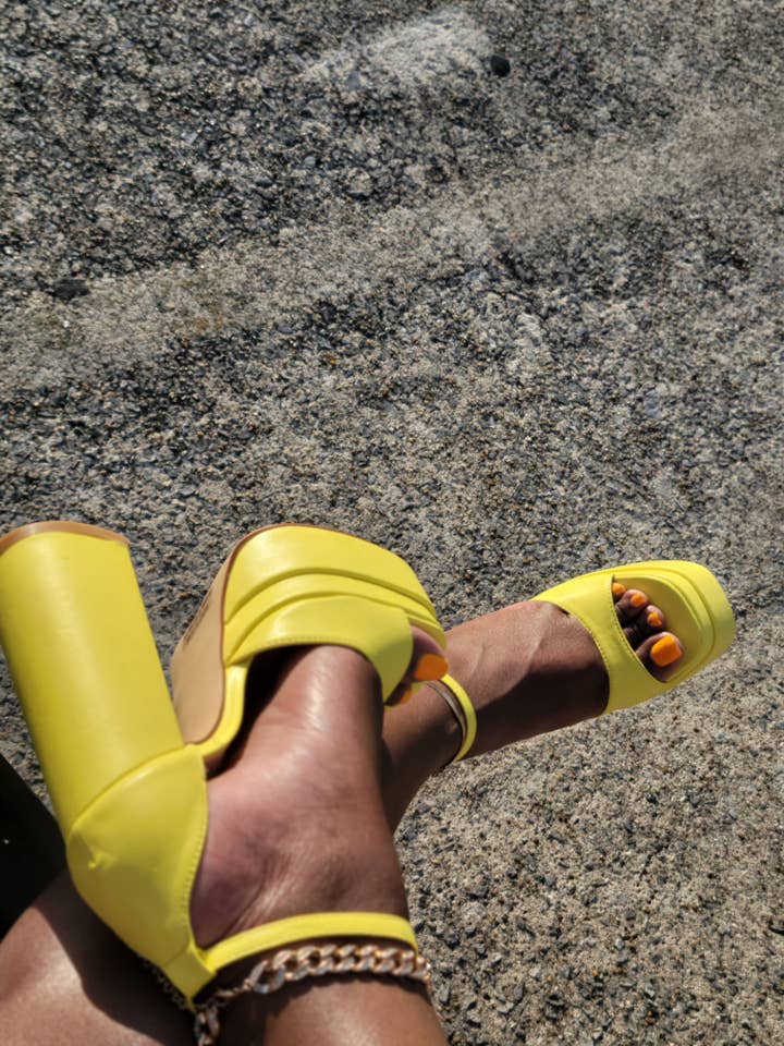 Yellow "Bumble Bee" Chunky Heel for wholesale on Faire