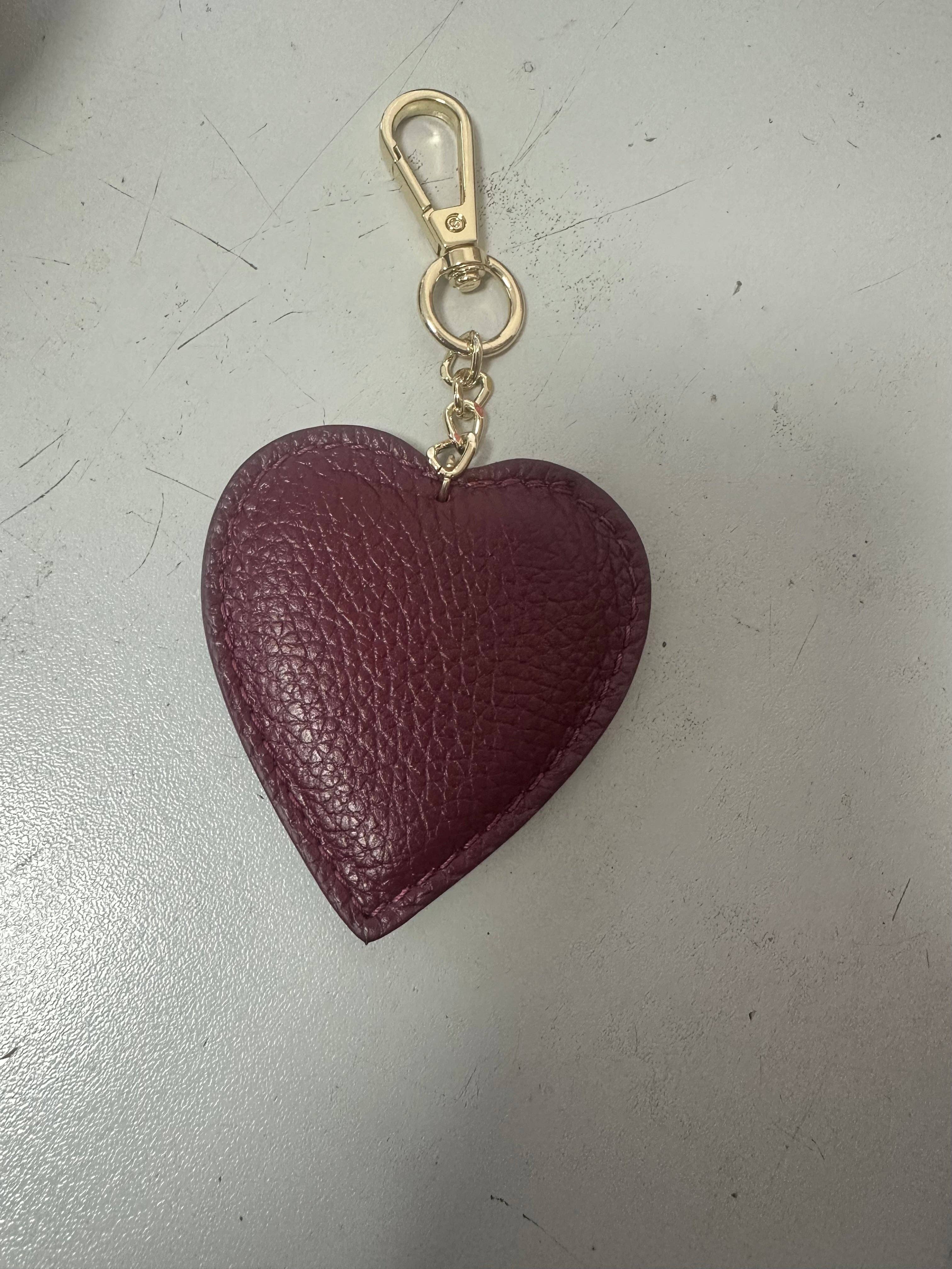 Zhade - Wholesale Keychain - Women's - Genuine leather heart keychain8