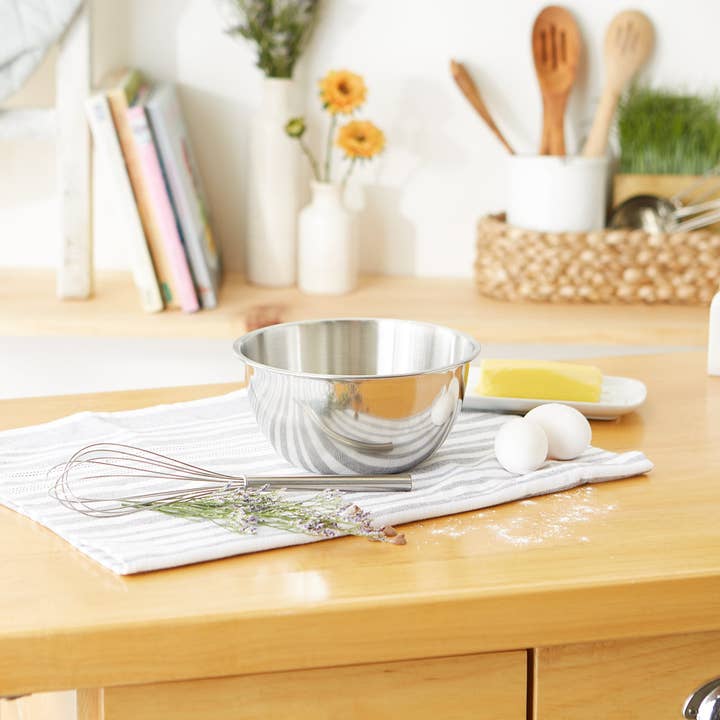 RSVP International - Wholesale Mixing Bowl - 2 Qt Mixing Bowl - Stainless Steel