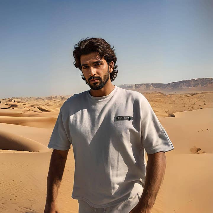 T-SHIRT AMPLE "MANHATTAN" pour la vente par APACHE STAR