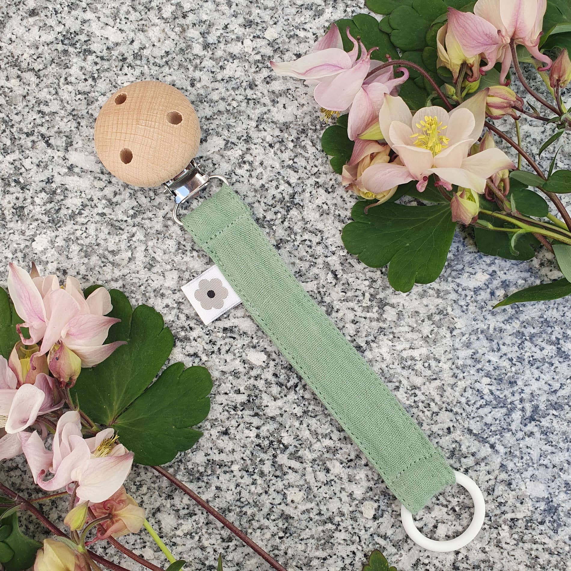 Summerville organic - Wholesale Pacifier Clip - Baby - Organic Pacifier Clip Muslin Basil4