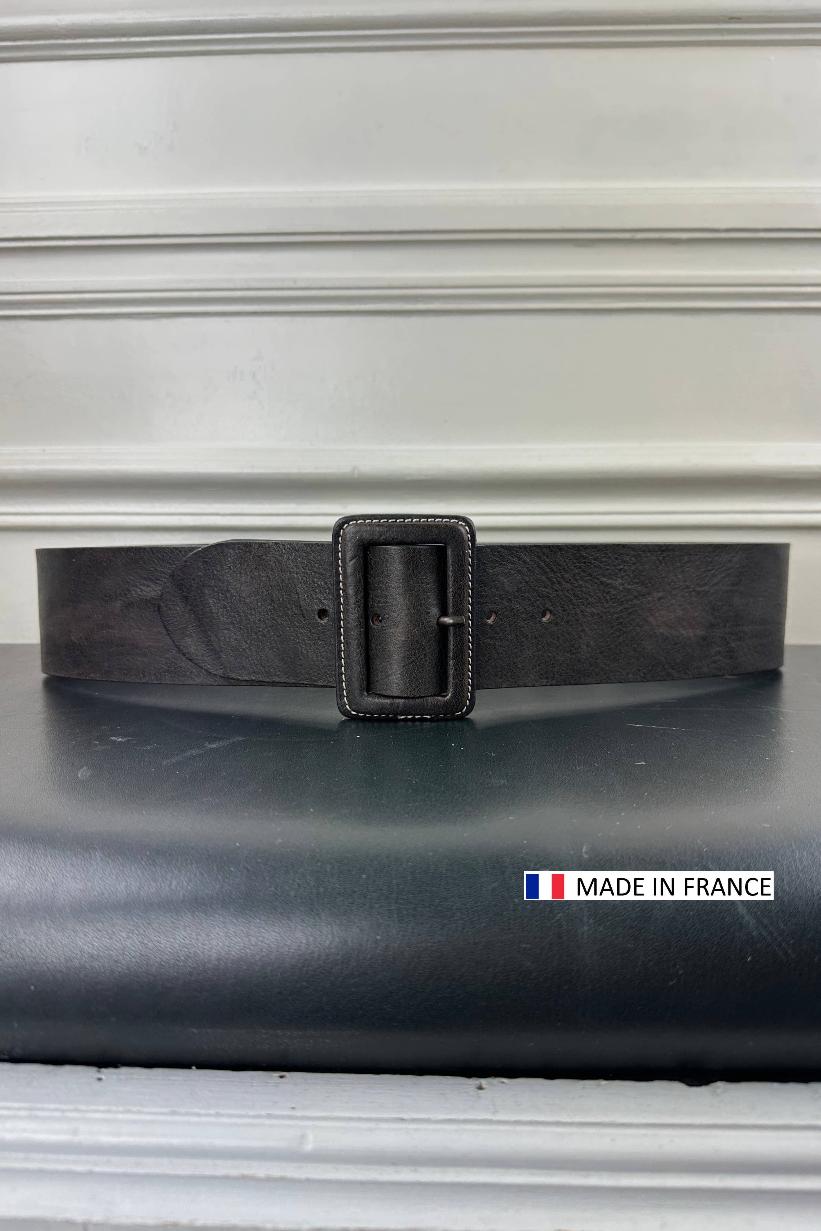 JULIA PARIS - Wholesale Belt - Women's - Wide belt with full-grain cowhide leather covered buckle3