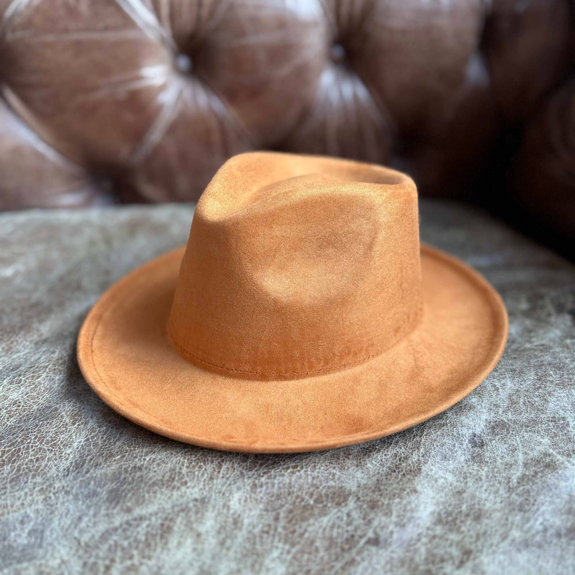 Queens INC – wholesale Fedora – Women’s – Stiff Short  Brim Rancher in  Suede Hat18