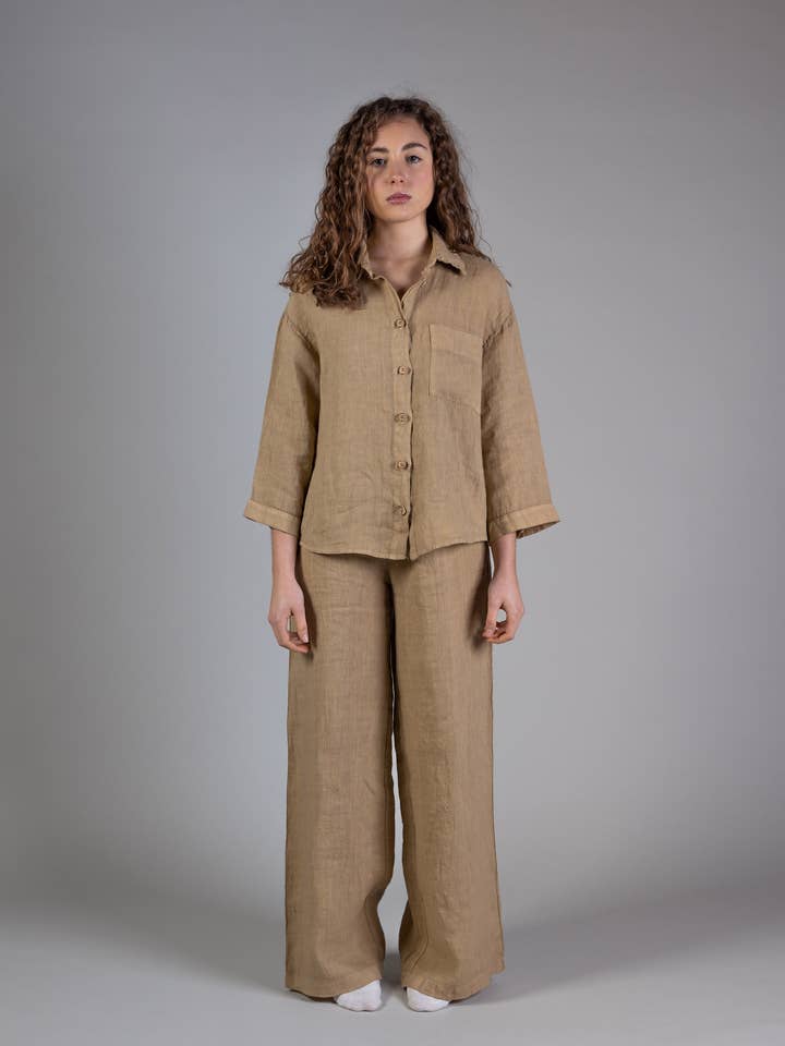 MORNING Leinen-Set mit langer Hose und Oversize-Hemd für den Großhandel von FEELUM homelinen by David Home srl