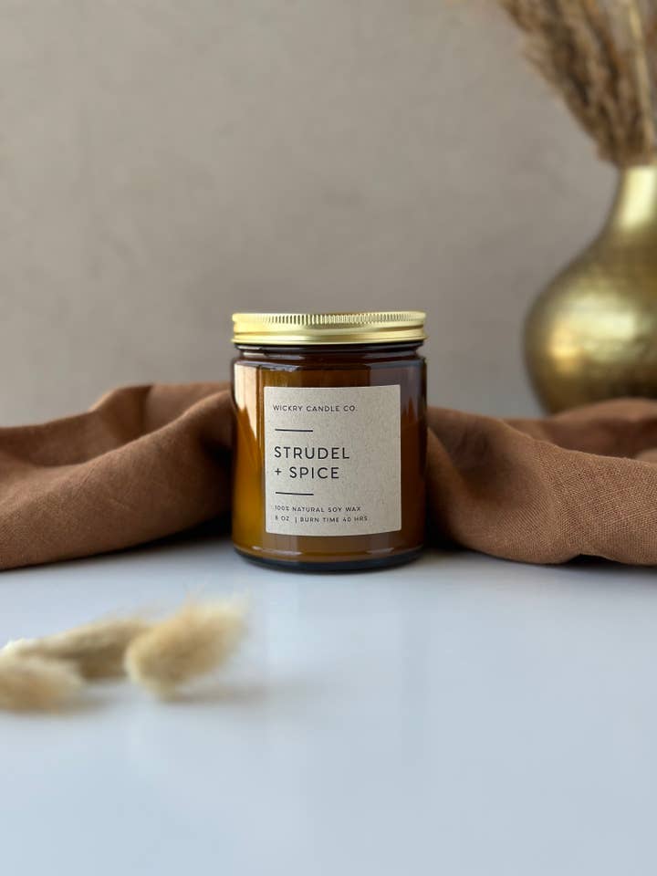 Strudel & Spice 8 oz Soy Candle for wholesale by Wickry Candle Co.