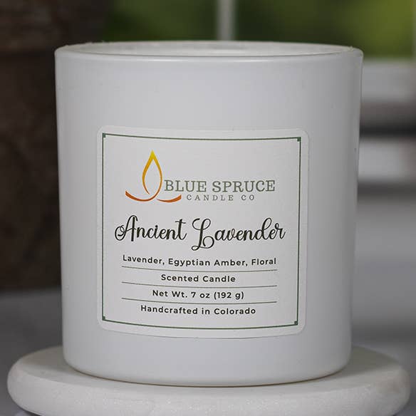 Vela aromática Lavender Spa, vela de aromaterapia para venta al por mayor de Blue Spruce Candle Company