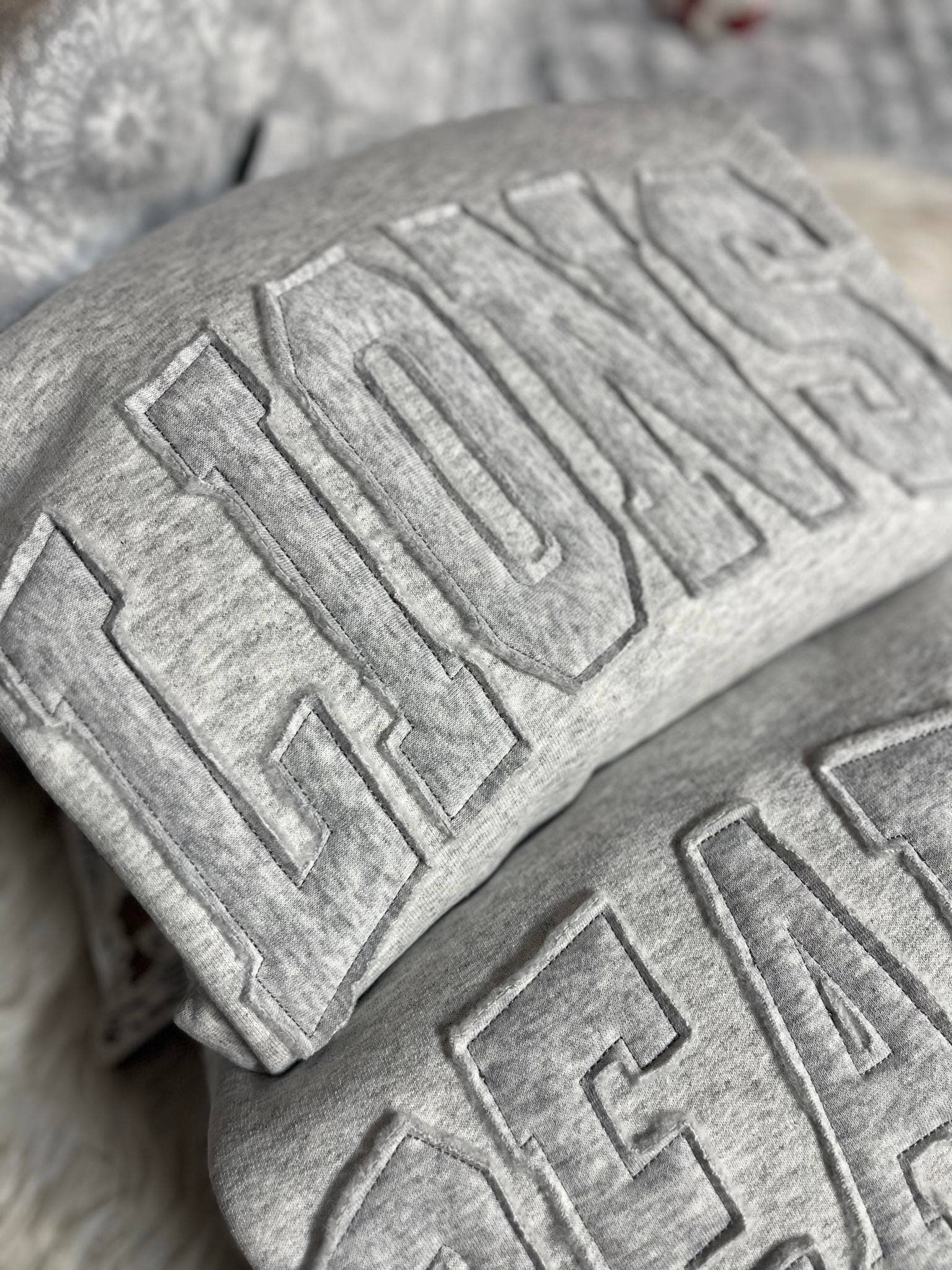 April's Sew Vinyl - Wholesale Sweatshirt - Women's - Custom Raggy Sweatshirt, Sports, Mama, Classy0