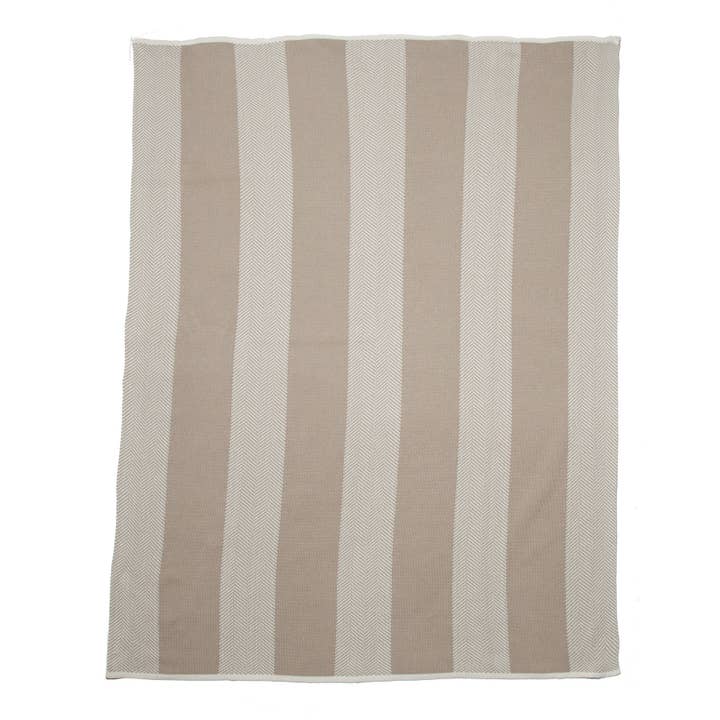 In2Green - Wholesale Throw Blanket - Indoor | Outdoor Sustainable Knit Throw Blanket - Poly Herringbone Stripe2