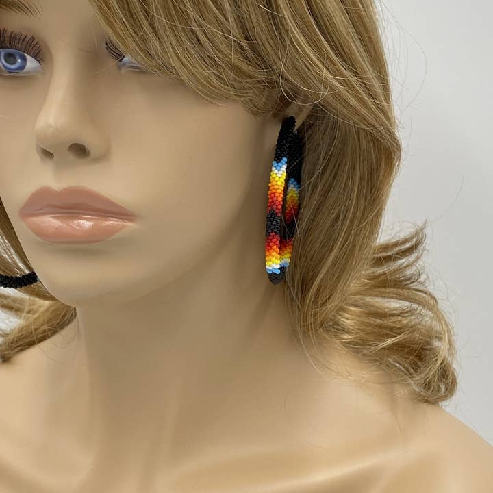 BEADS CORNER - Vente Créoles - Boucles d'oreilles artisanales de style autochtone de 3 pouces avec perles de rocaille tchèques - Feu noir4