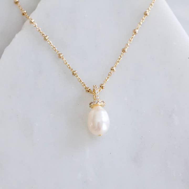 Mesa Blue - Wholesale Pendant/Charm Necklace - Zircon Bail Pearl Necklace