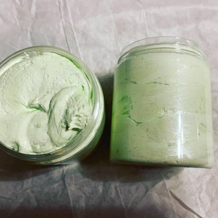 Savon fouetté Turtle Club pour la vente par Birch Moon Soapery