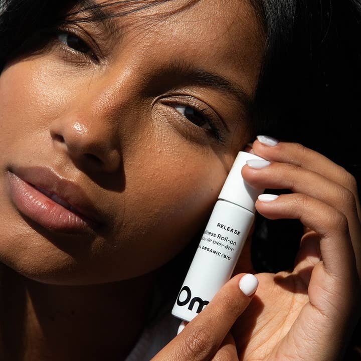 Om Organics Skincare - Wholesale Essential Oil Roll-On - Release Wellness Roll On3