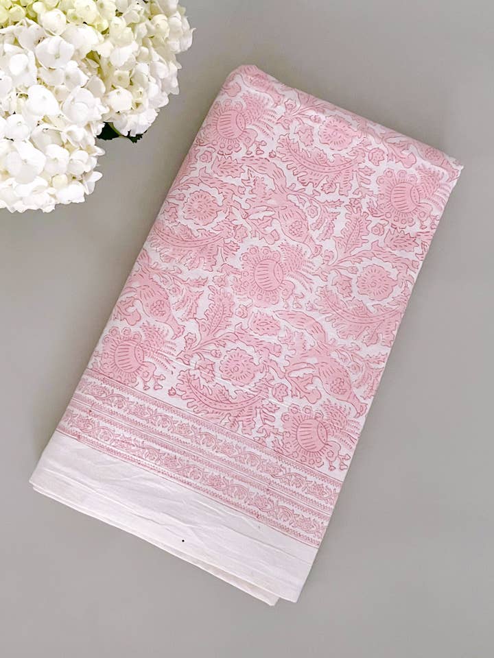 Soft Pink print tablecloth, 120 in Round for wholesale by Don Lino