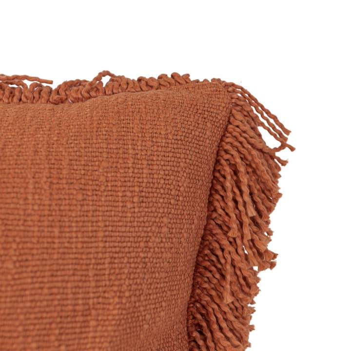 Foreside Home & Garden - Wholesale Throw/Decorative Pillow - Mattie 18x18 Woven Rust Yarn Fringe Filled Pillow Cotton