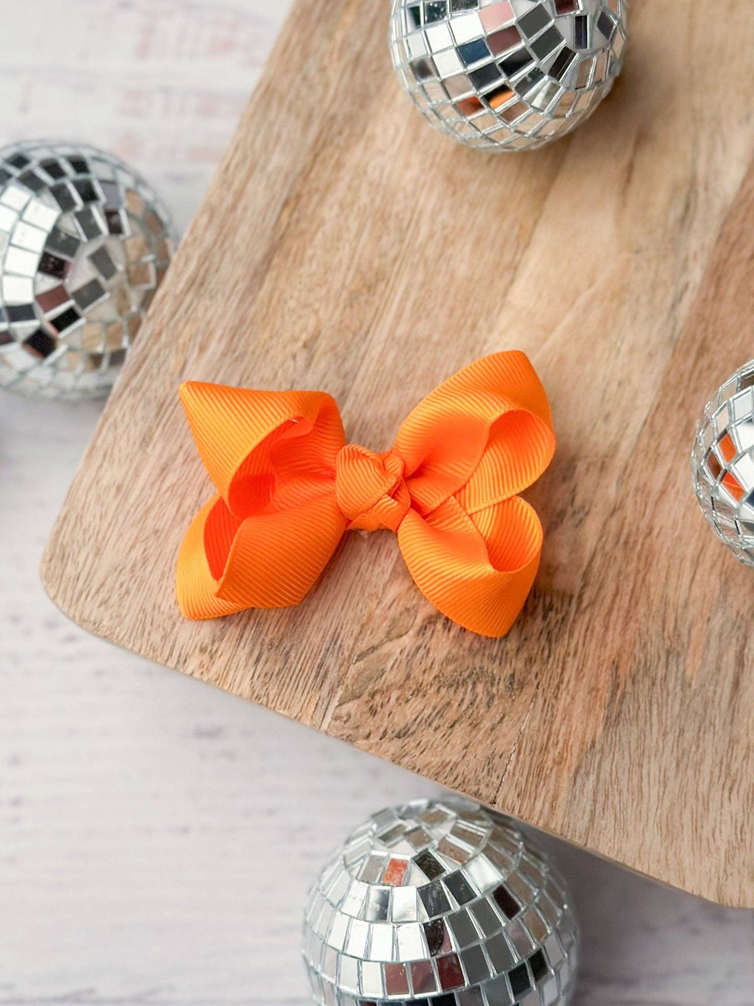 The Hair Bow Company - Wholesale Hair Bow - Kids - Original Grosgrain Hair Bow - Alligator Clip - 3"7
