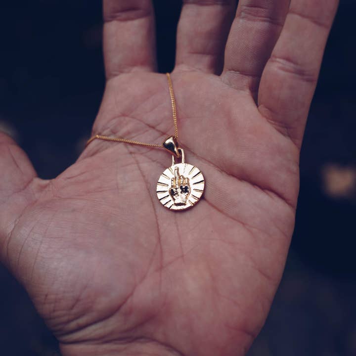 JewelryLab - Vendita all'ingrosso Collana con ciondolo/pendaglio - Collana con moneta dei migliori auguri, placcata oro 24 carati.4