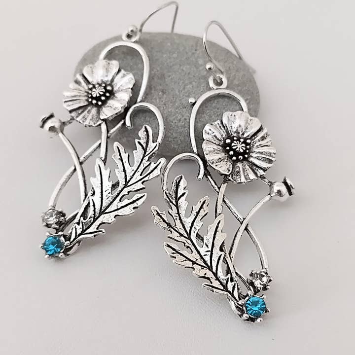 Pendientes llamativos con forma de flor, pendientes plateados con flores para venta al por mayor de Piccadilly Pendants