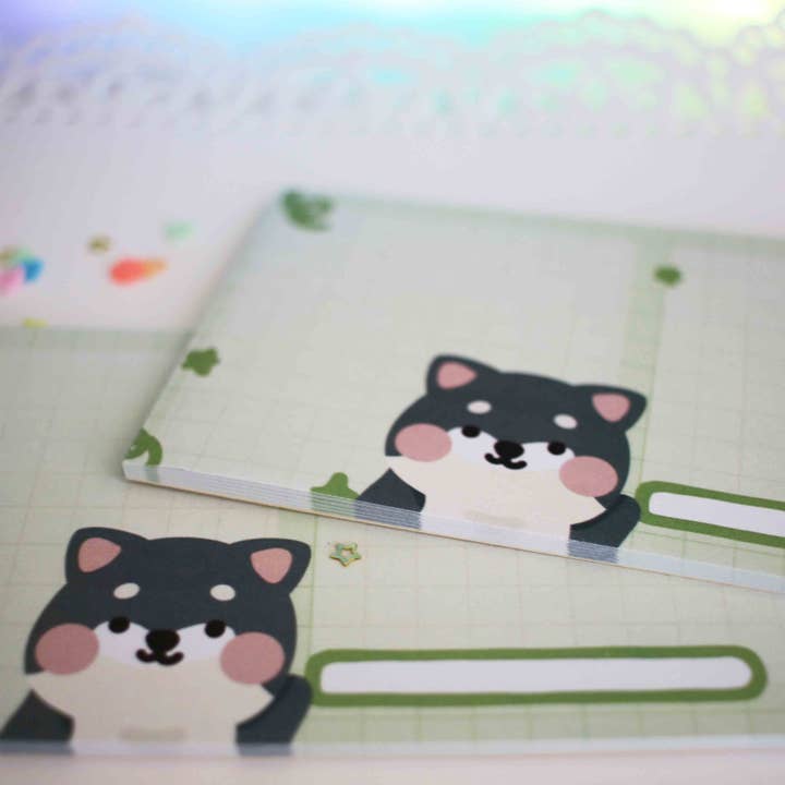 Bloc-notes vert Kiki Hello Grid pour la vente par Paperkumaco