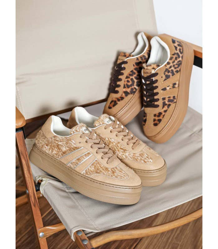 SWEET MAGIC SHOES & BAGS - Wholesale Lifestyle Sneakers - Women's - CASUAL SNEAKER WITH WIDE RUBBER SOLE2