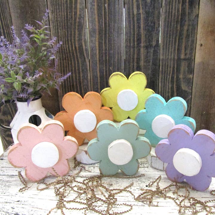 5 Inch Wood Daisy Table Decor for wholesale by Tattered Grace