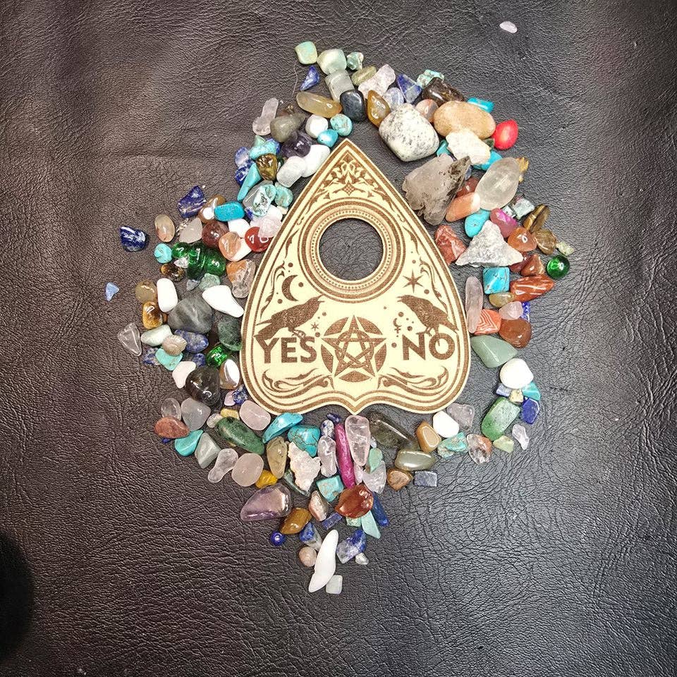 Eclectic Wallflower Boutique – Engroshandel Spirituelle sten og krystaller – Krystalkugleholder3