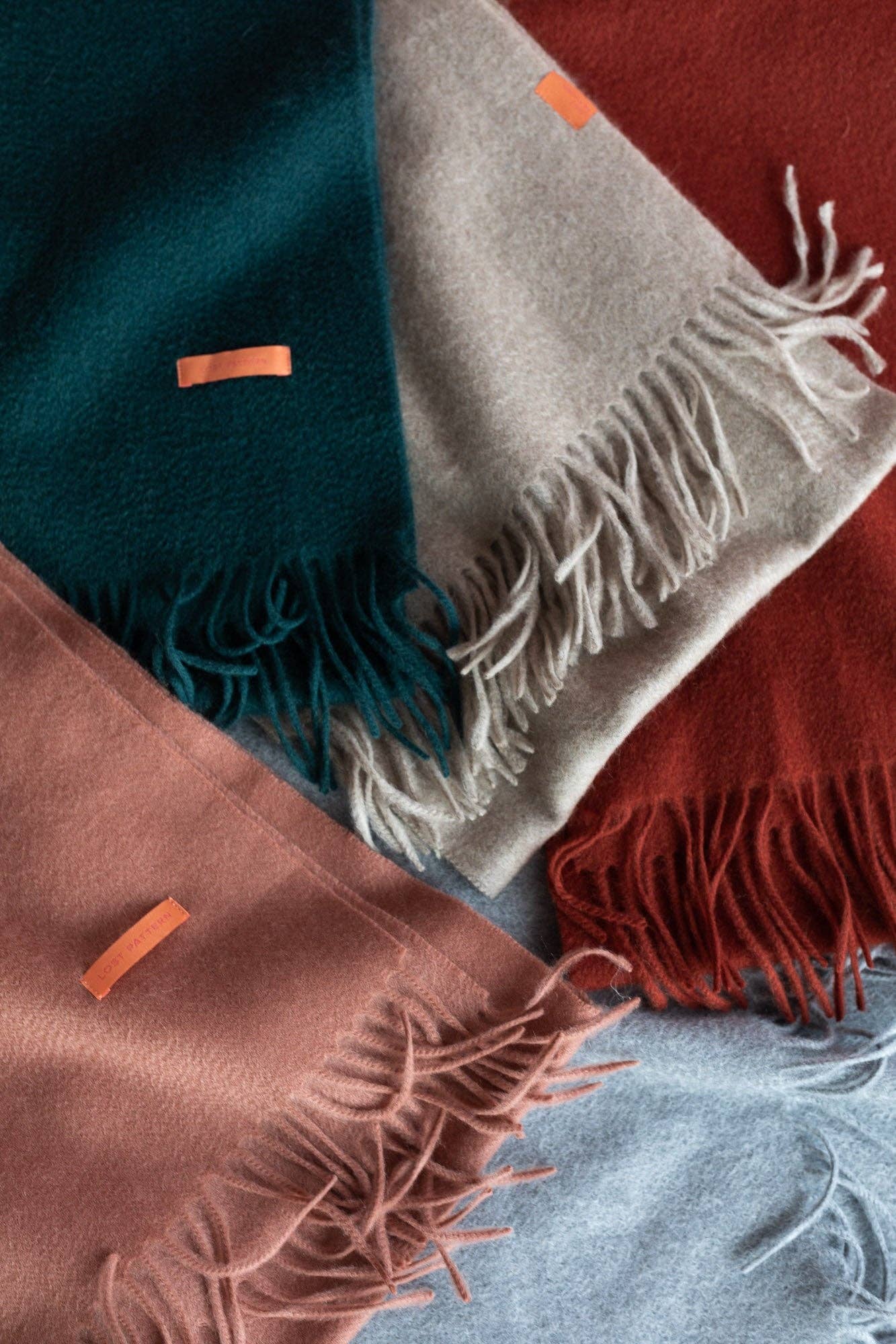 Classic Cashmere Scarf - Raw  Cashmere (undyed) for wholesale on Faire4