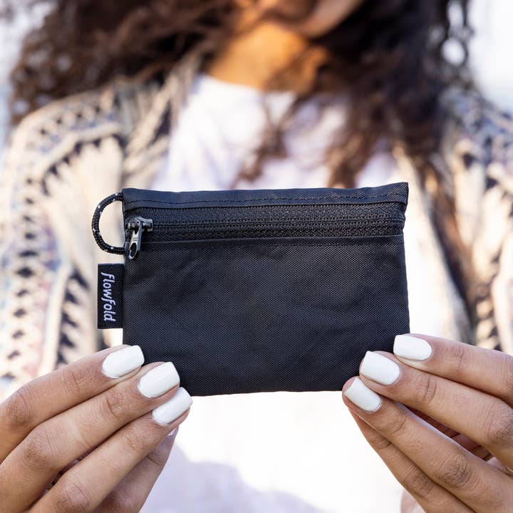 Flowfold – wholesale Pouch – Unisex – Essentialist - Mini Pouch, AirPods Case & ID Case Wallet