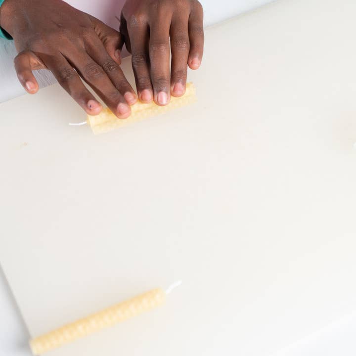 elseware unplug / eco-kids - Wholesale DIY Craft Kit - Kids - All-Natural Beeswax, Kid-Safe DIY Candle Making Kit4