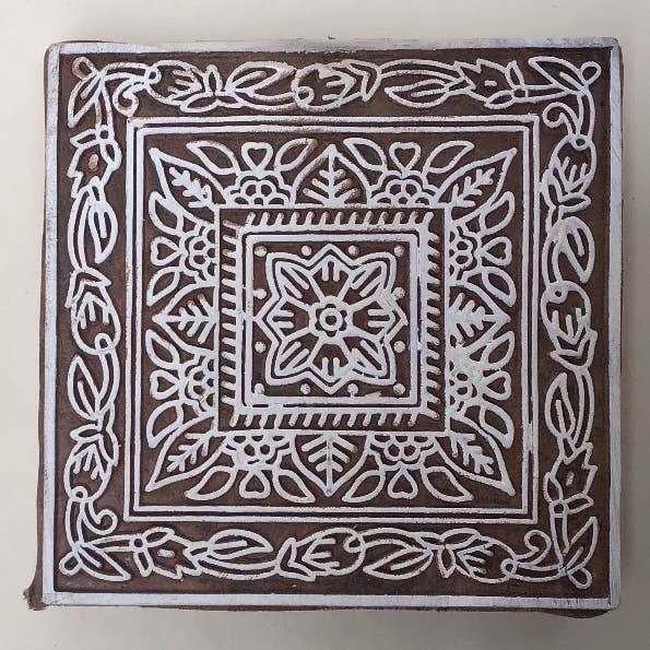 Bloc Bois 6" Carré pour la vente par natural habitat