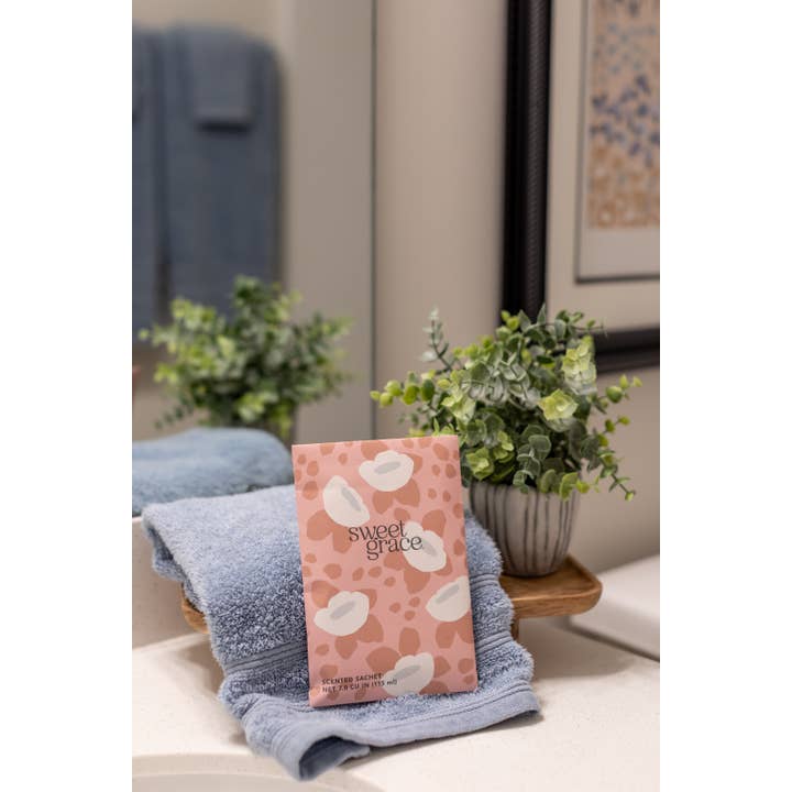 Bridgewater Candle Company - Wholesale Sachet - Sweet Grace Modern Flower Sachet 9 Pack11