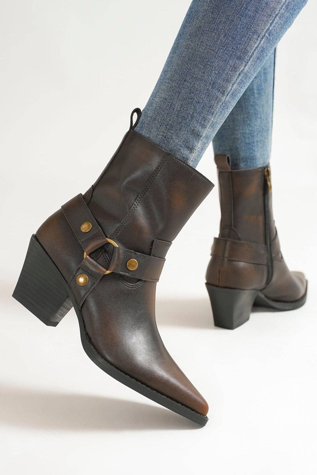 BEAST FASHION - Wholesale Cowboy Boots - Women's - VACA-06 Western Harness Boots4