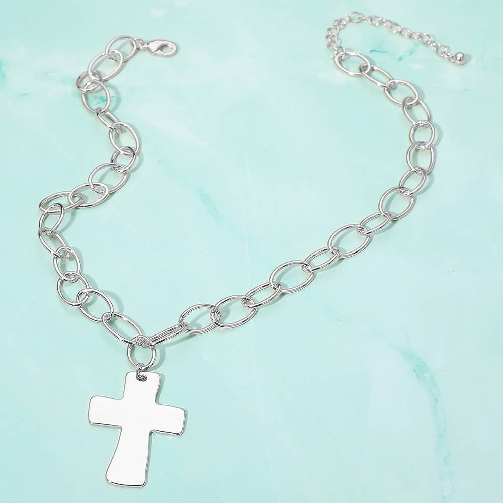 Sensibling Corp. – Colar pingente/pendente por atacado – Colar com Pingente de Cruz Grossa Banhado a Ouro 18K e Corrente de Elos Ovais5