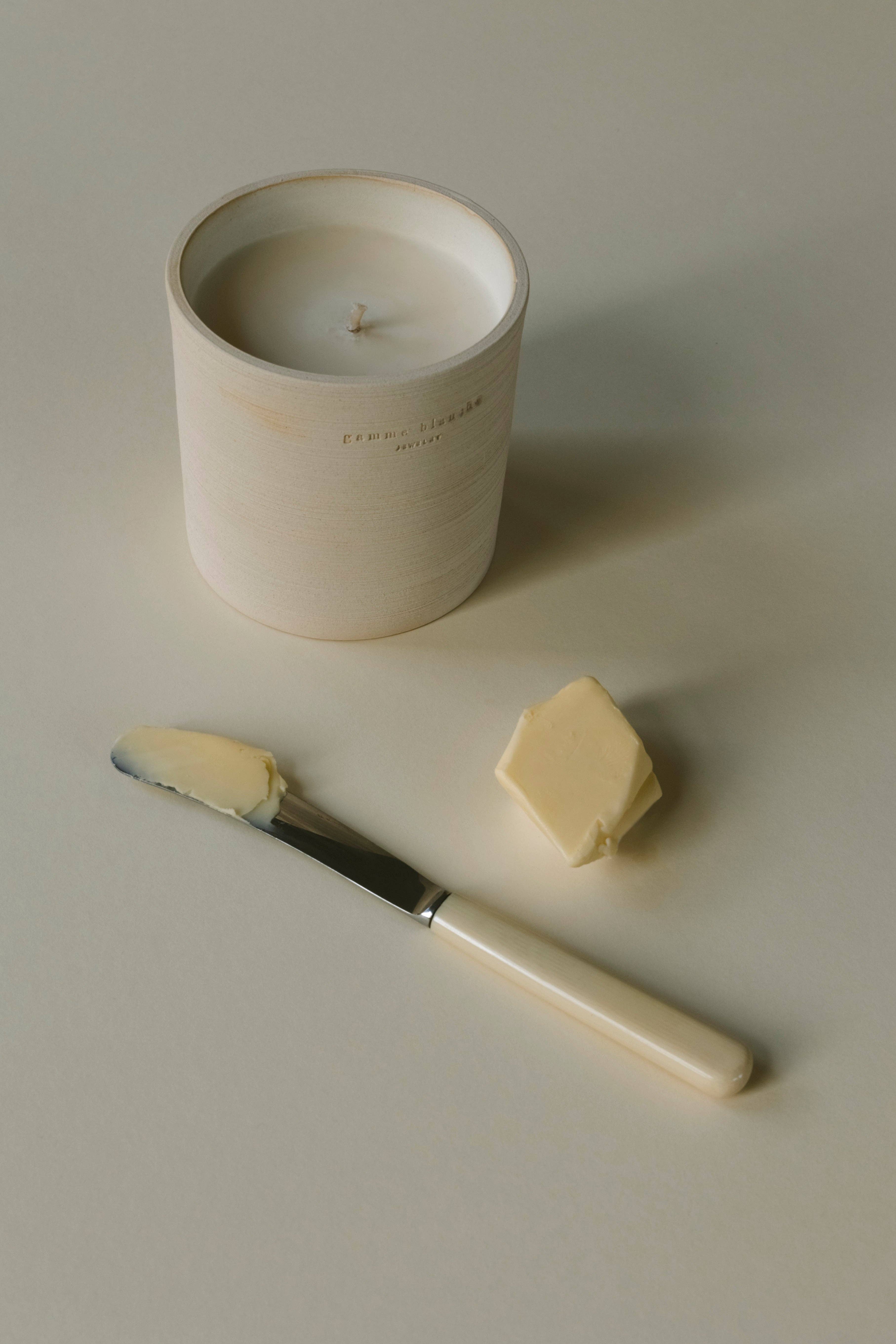 Gamme blanche - Wholesale Jar/Filled Candle - LAIT CHAUD - Bougie0