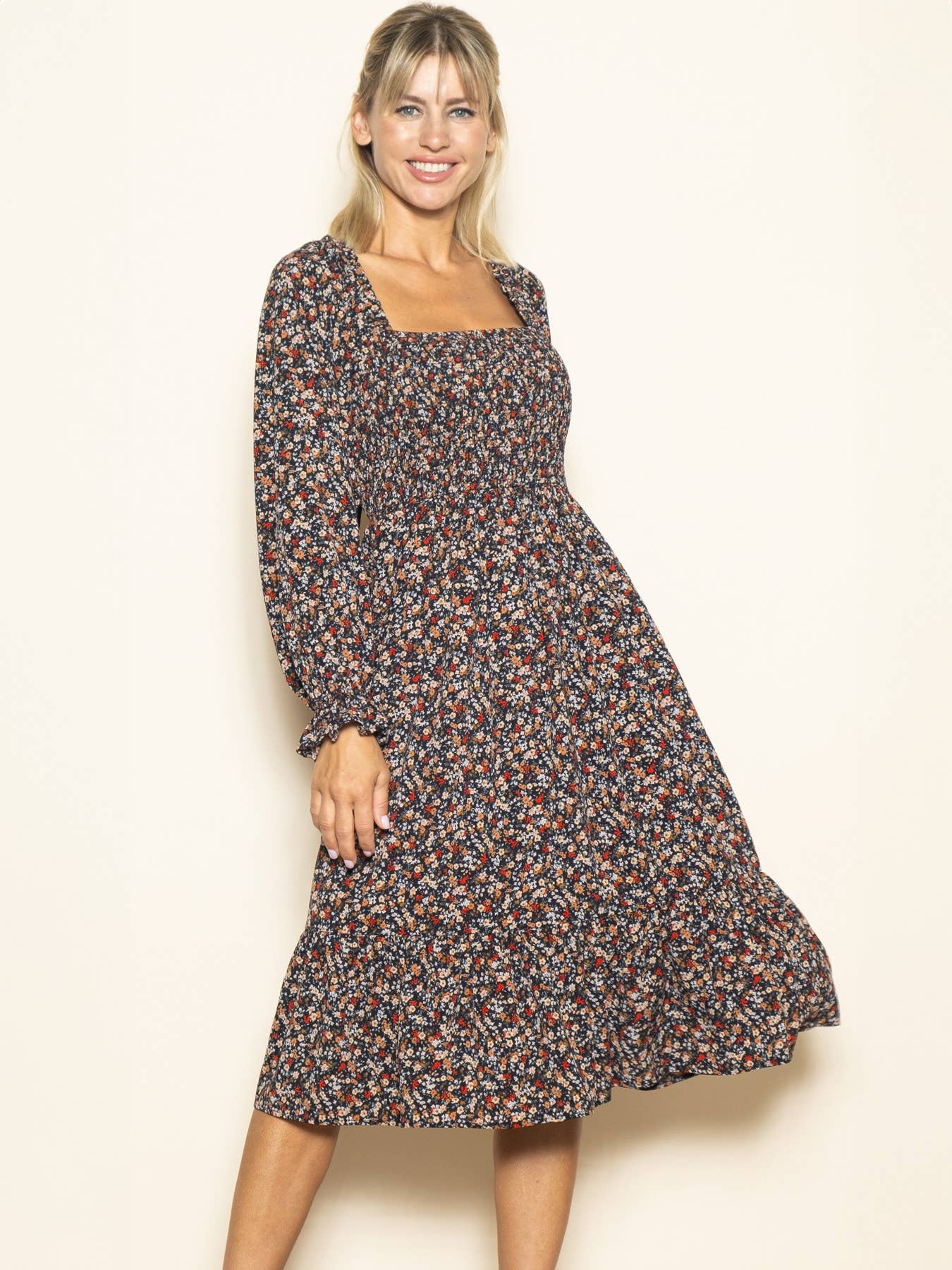 Elloh Collection - Wholesale Dress - Women's - Long Sleeve Velvet Back Tie Floral Midi Dress with Pockets7