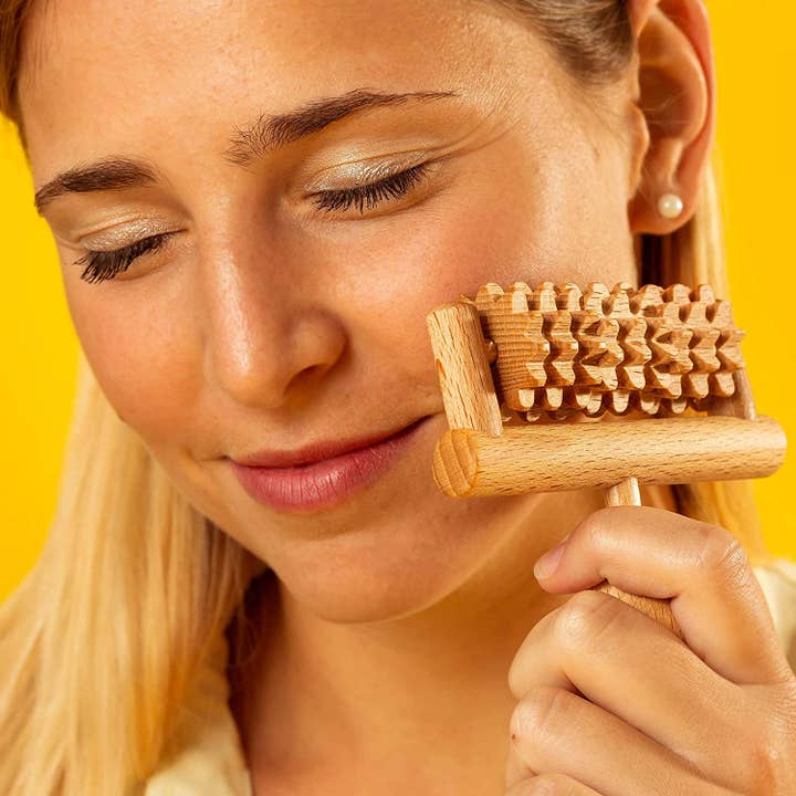 Tuuli GmbH - Wholesale Body Massager - Set of 2 Massage Roller Tool Massager Maderotherapy Wooden F2