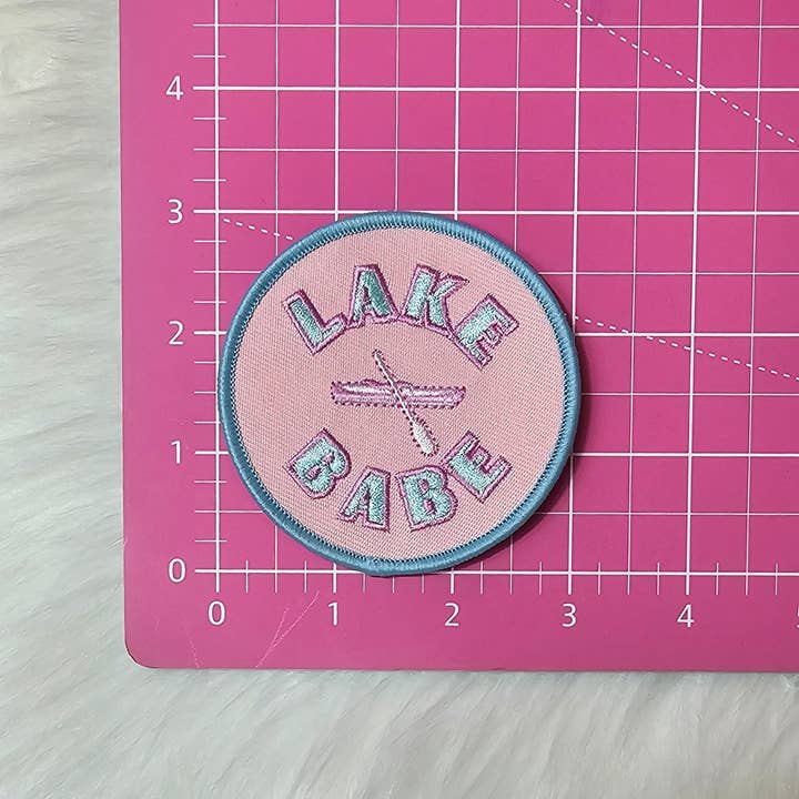 Scratch Decor - Wholesale Patch - 'Lake Babe' Boat Embroidery Iron On Patch2