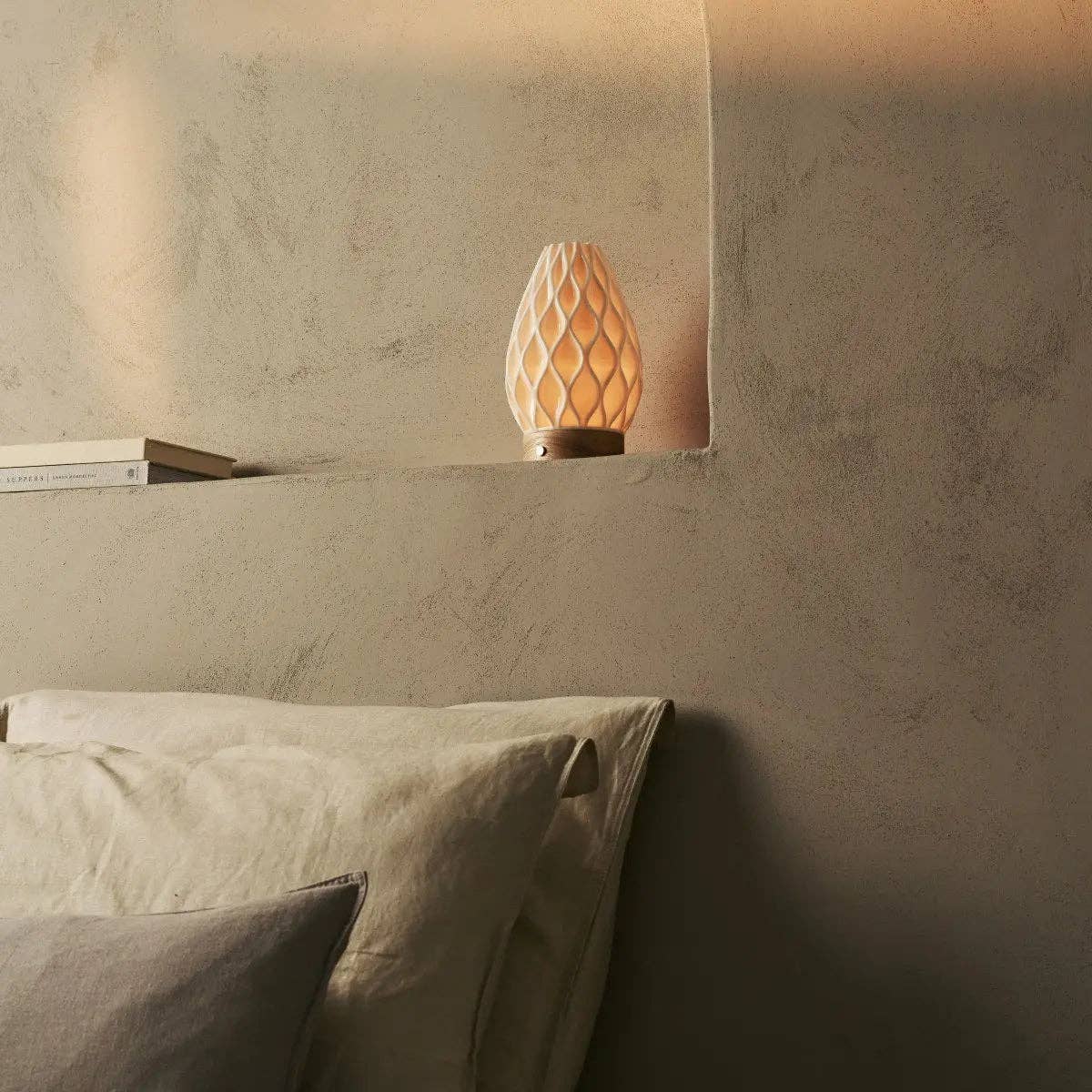 Tavellio - Wholesale Accent/Desk Lamp - Vela Light Brown Wooden Cordless Table Lamp | 3D-Printed Porcelain, Dimmable & Up to 100 Hours of Battery Life5