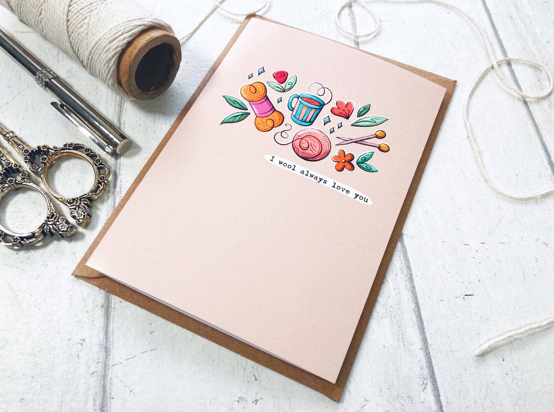 Little Green Stitches - Venta al por mayor Tarjetas de felicitación - Tarjeta de felicitación artesanal con diseño de tejido y crochet1