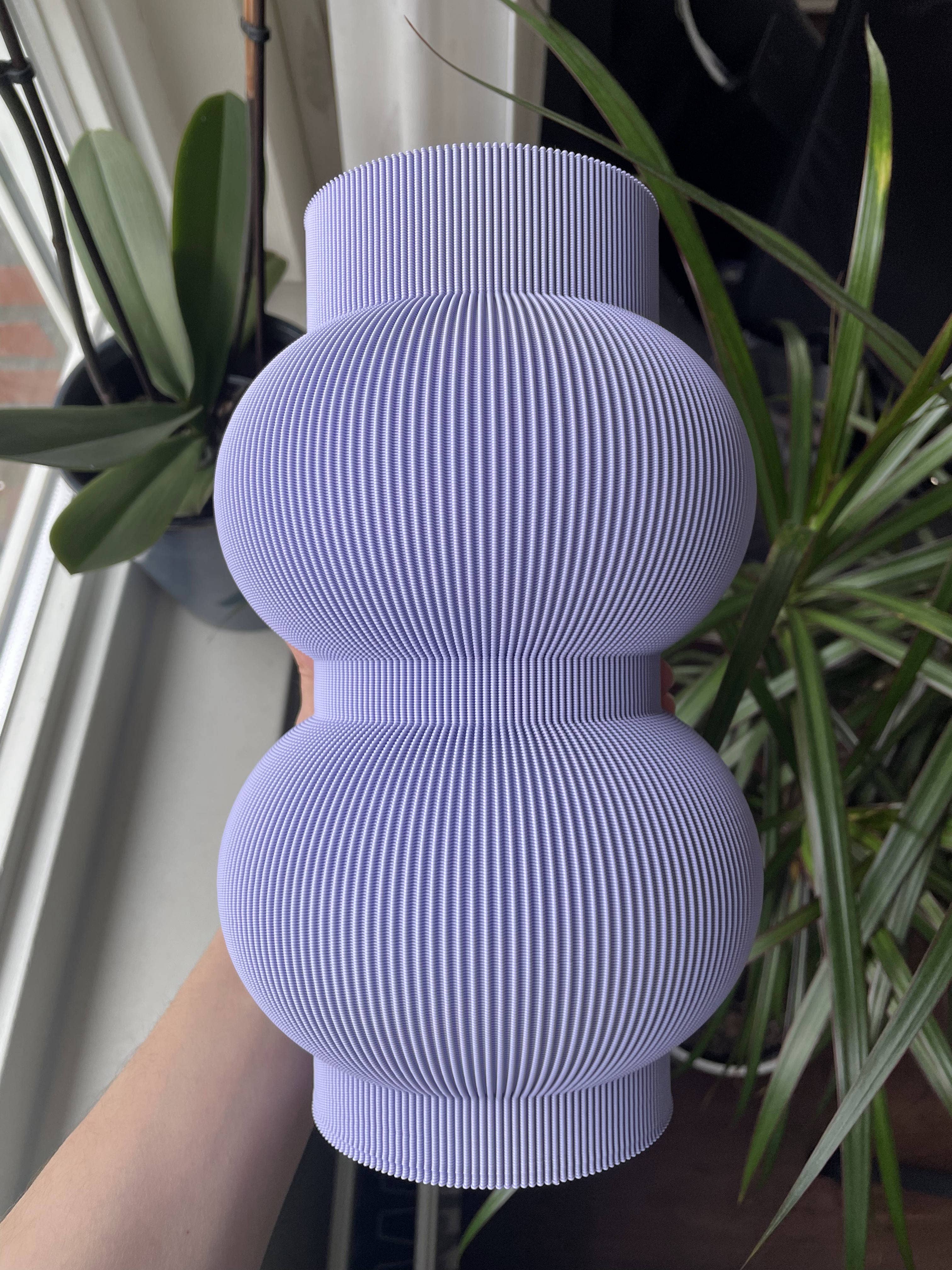Grof Amsterdam - Wholesale Vase - Bulba for FRESH flowers - 3D printed vase6