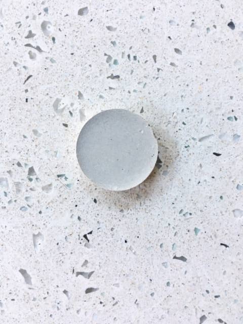 Branded Concrete - Vente Décorations de table - Mini-cube pyramidal1