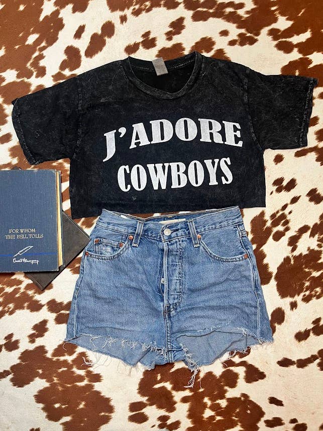 LA PRINT AND STITCH – wholesale T-shirts med screentryck – Dam – J'adore Cowboys Vintage Tvättad Gröda Topp0